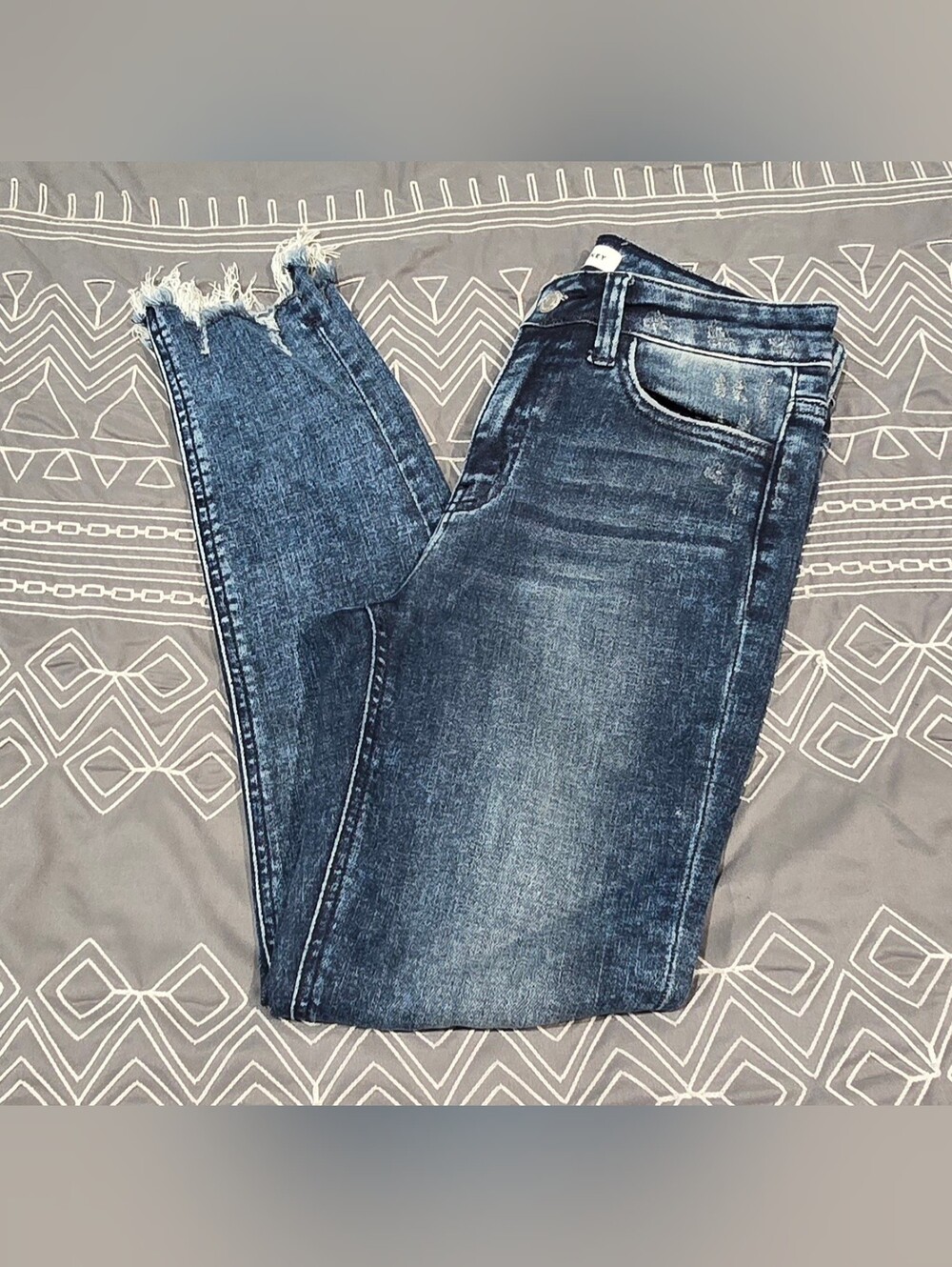 Flying Monkey High Waisted Distressed Slim Ankle Jeans Size 26